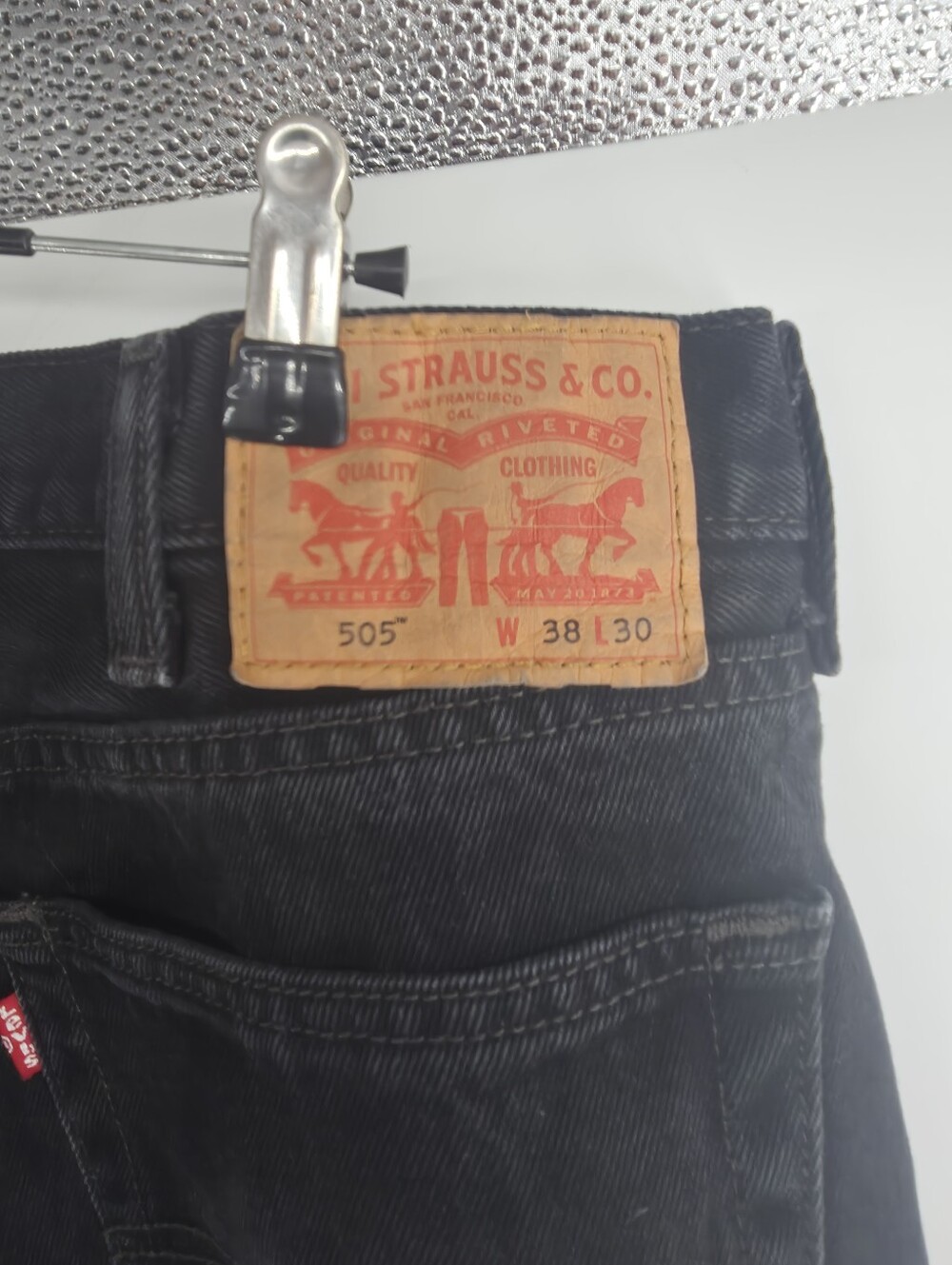 Levi's 505 Regular Fit Jeans Men's 38X30 Black Denim Zip-Fly Casual 5-Pockets